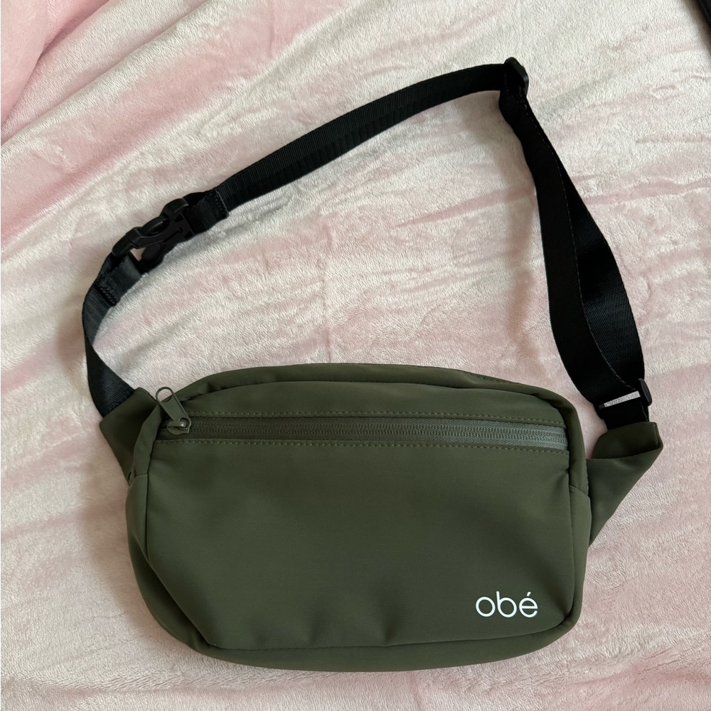 Hunter green Obe’ bum bag